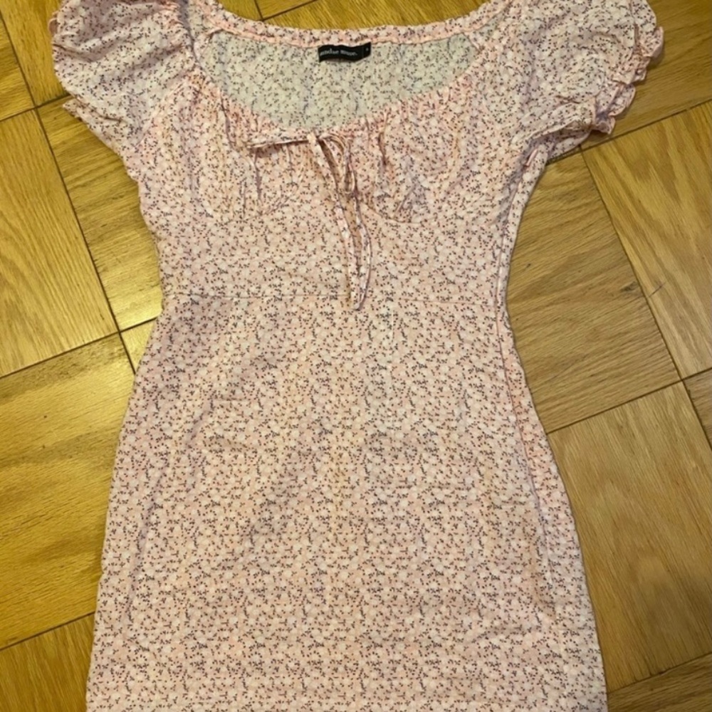 Sundae Muse Pink Floral